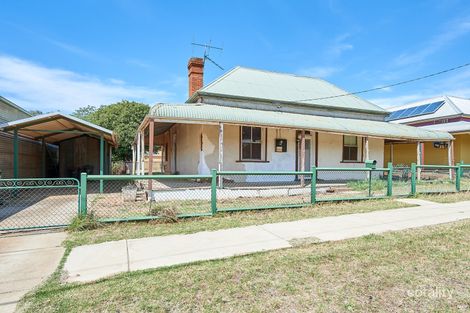 61 Cowabbie St, Coolamon, NSW 2701