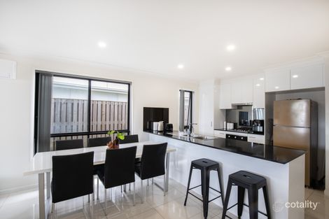 Property photo of 63 Hill Drive Pimpama QLD 4209