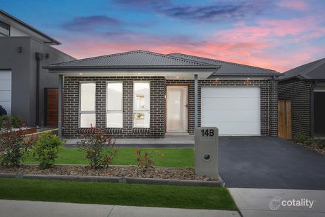 14b Mclaurin Ave, Oran Park, NSW 2570