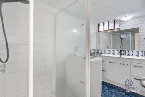 Property photo of 101/40 Surf Parade Broadbeach QLD 4218