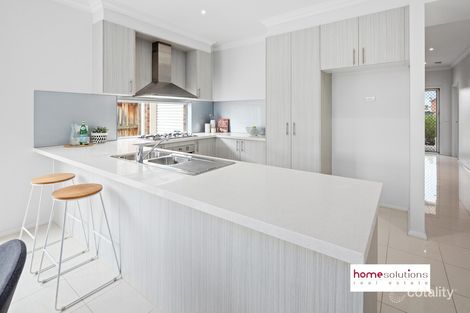 Property photo of 35 Neighbourhood Grove Point Cook VIC 3030