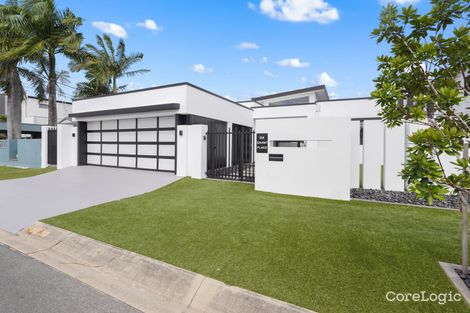 Property photo of 6 Grant Place Broadbeach Waters QLD 4218