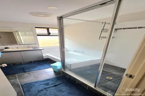 Property photo of 13 Blade Road Canning Vale WA 6155