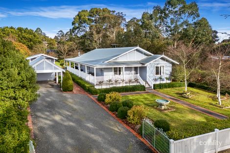 Property photo of 7 Urquhart Street Gordon VIC 3345