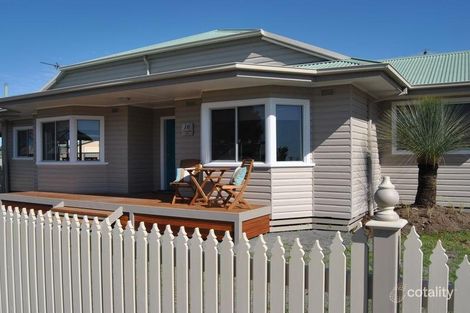 16 Chisholm St, Inverell, NSW 2360