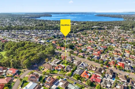 Property photo of 6 Storm Crescent Blue Haven NSW 2262