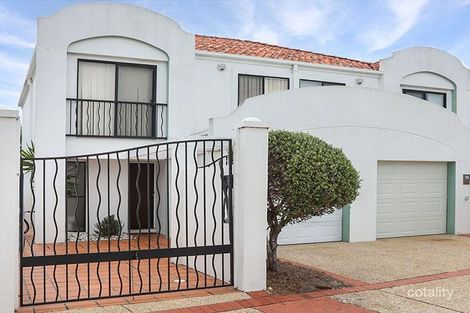 402/2214 Gold Coast Hwy, Mermaid Waters, QLD 4218