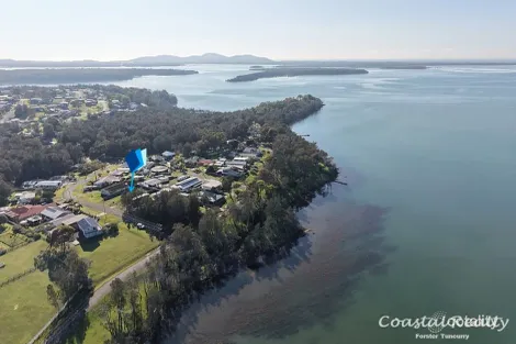 12 Warramutty St, Coomba Park, NSW 2428