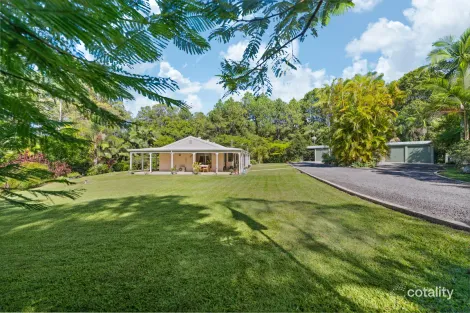 Property photo of 32 Dorson Drive Mooloolah Valley QLD 4553