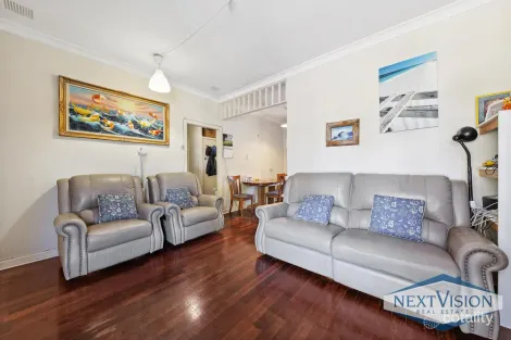 Property photo of 20 Counsel Road Coolbellup WA 6163