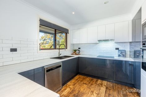 Property photo of 18 Waratah Street Karabar NSW 2620
