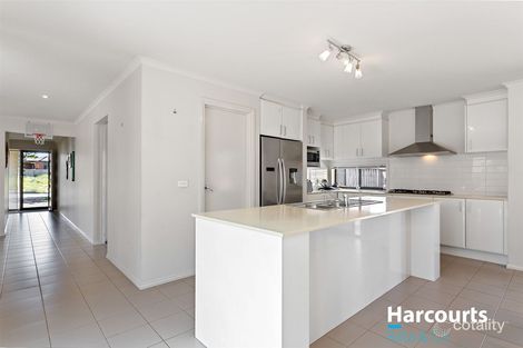Property photo of 3 Feldgrau Rise Epping VIC 3076