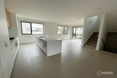 Property photo of 5 Makybe Walk Doncaster VIC 3108