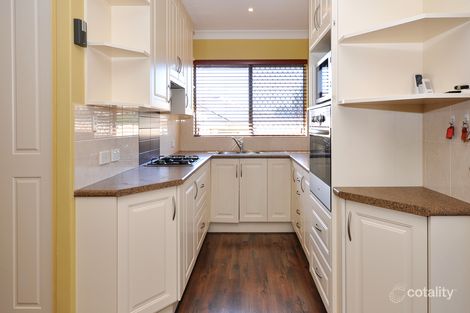 Property photo of 32 Haseldene Drive Christie Downs SA 5164