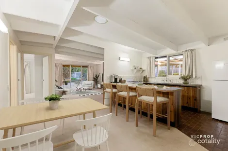 Property photo of 19 Hayward Road Ferntree Gully VIC 3156