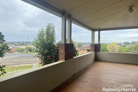 Property photo of 61 Edwards Street Young NSW 2594