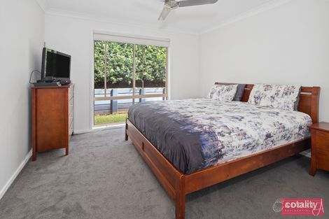 Property photo of 11 Oakwood Way Catalina NSW 2536