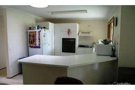 Property photo of 15 Leesa Court Highland Park QLD 4211