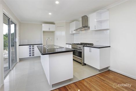 Property photo of 3 Carmarthen Drive Corio VIC 3214