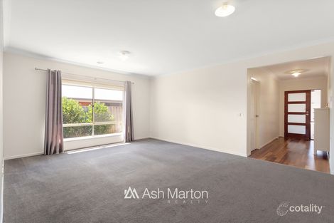 Property photo of 5 Rhone Grove Skye VIC 3977