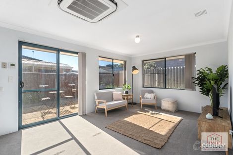Property photo of 8/5-9 Herndon Close Cannington WA 6107