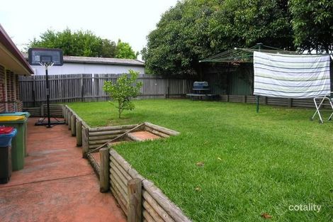 Property photo of 60 Woolana Avenue Budgewoi NSW 2262