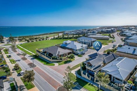 Property photo of 82 Jindalee Boulevard Jindalee WA 6036