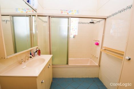Property photo of 74 Thornhill Street Young NSW 2594