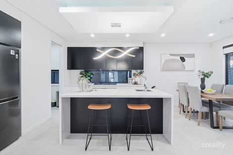 Property photo of 10 Irvington Road Colebee NSW 2761
