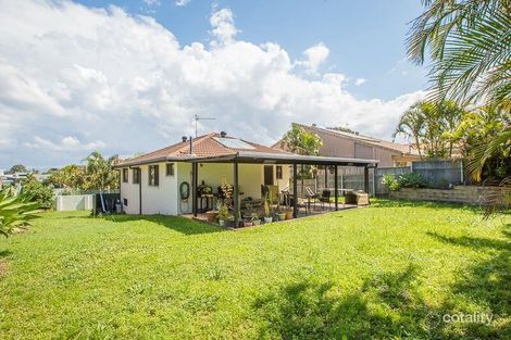 Property photo of 11 Marbella Drive Benowa QLD 4217