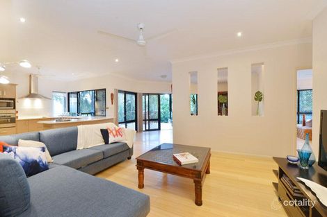 Property photo of 6 Grace Close Whitfield QLD 4870