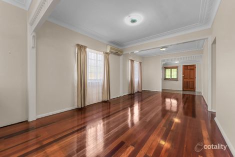 Property photo of 31 East Street Camp Hill QLD 4152