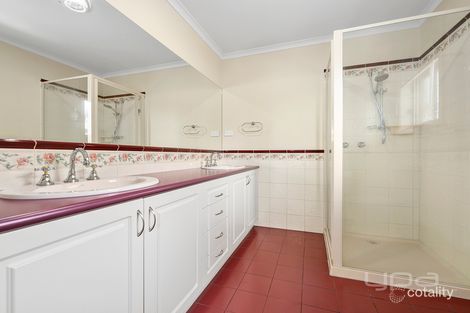 Property photo of 15 Stretton Drive Brookfield VIC 3338