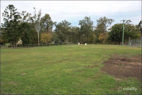 69 Bellambi St, Toogoolawah, QLD 4313