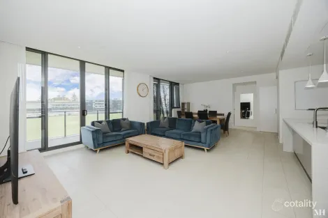 301/2 Tiger Way, Claremont, WA 6010