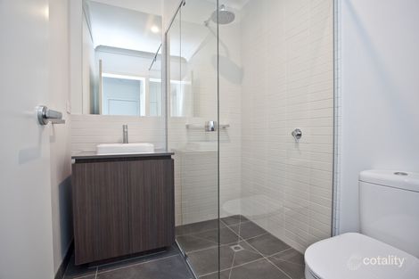 Property photo of 64 Oakden Crescent St Albans VIC 3021
