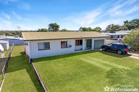 8 Sunset Cres, Bowen, QLD 4805