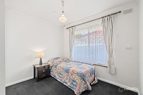 Property photo of 8 Cranborne Crescent Morphett Vale SA 5162