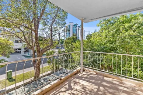 Property photo of 5/20 Whiting Street Labrador QLD 4215