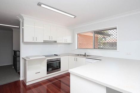 Property photo of 80 Morialta Street Mansfield QLD 4122