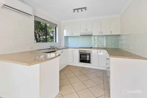 Property photo of 5/20 Whiting Street Labrador QLD 4215