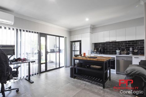 Property photo of 17A Stuart Street Maylands WA 6051