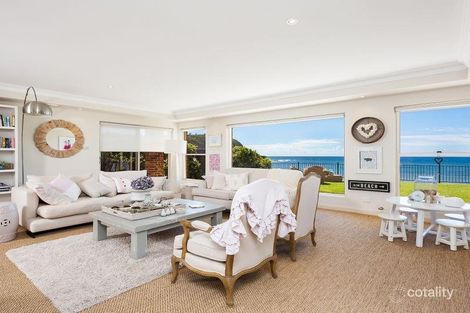 Property photo of 11 Surfview Road Mona Vale NSW 2103