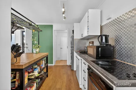 Property photo of 2/17 Pine Camp Road Beerwah QLD 4519