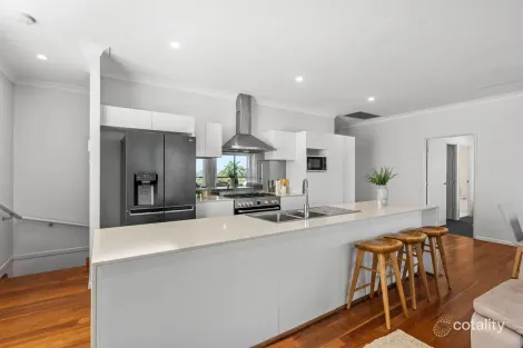 Property photo of 40 Grainger Street Wynnum West QLD 4178