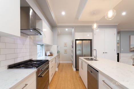 Property photo of 16 Warren Street Wakerley QLD 4154