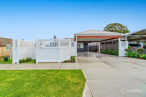 378 Hardey Rd, Cloverdale, WA 6105