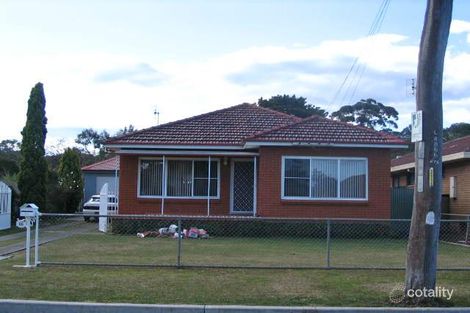 66 Rickard Rd, Unanderra, NSW 2526