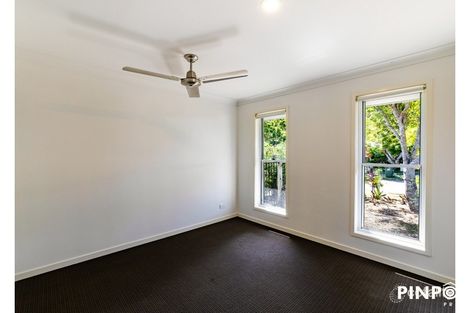 Property photo of 2/24 Warilla View Blacks Beach QLD 4740