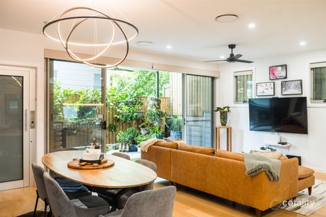 Property photo of 6/6 Stirrat Street Coorparoo QLD 4151